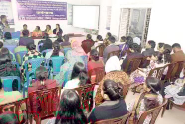 দিনাজপুরে মহিলা পরিষদের কর্মশালা