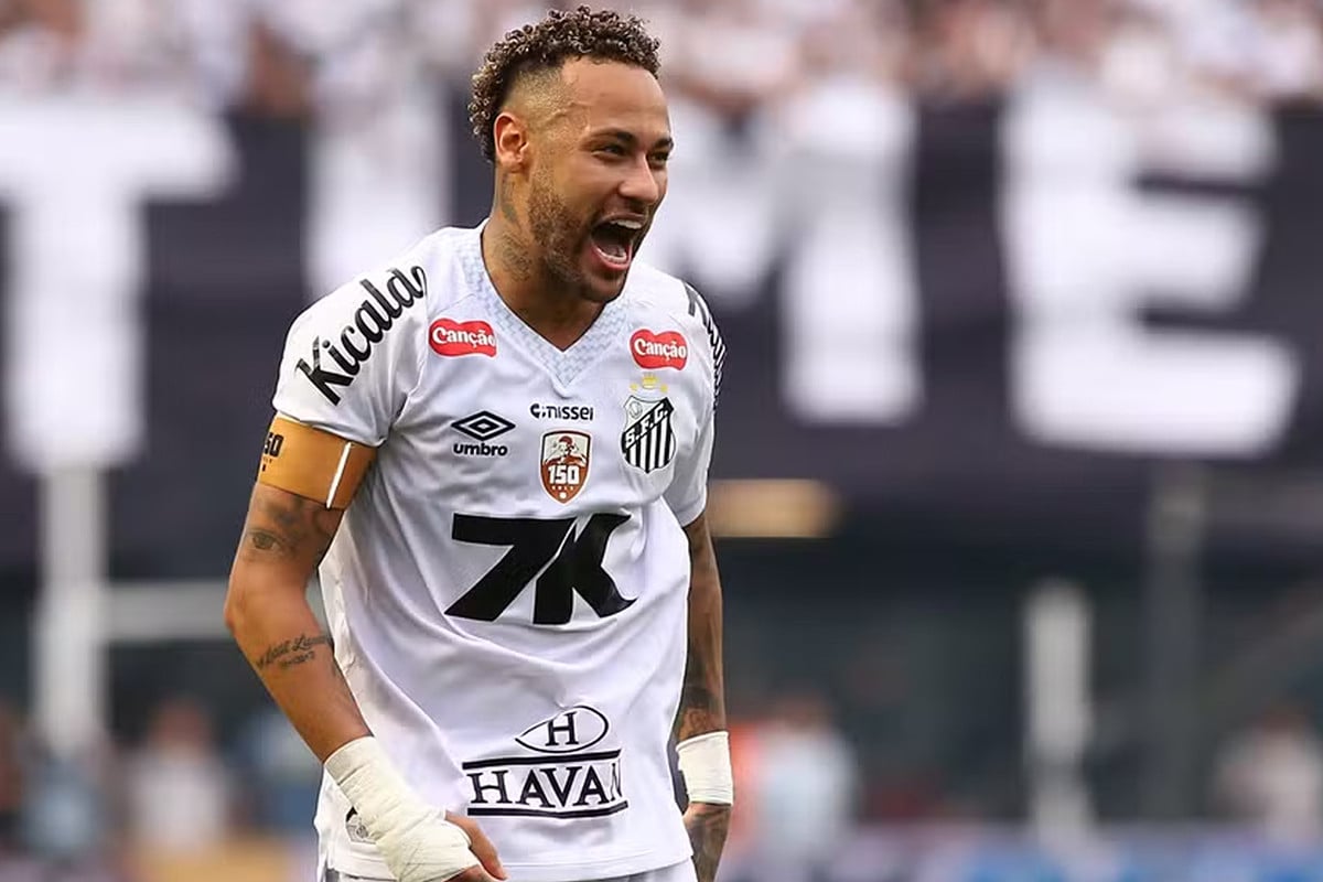 দাপুটে জয়ে মৌসুম শেষ করল সান্তোস