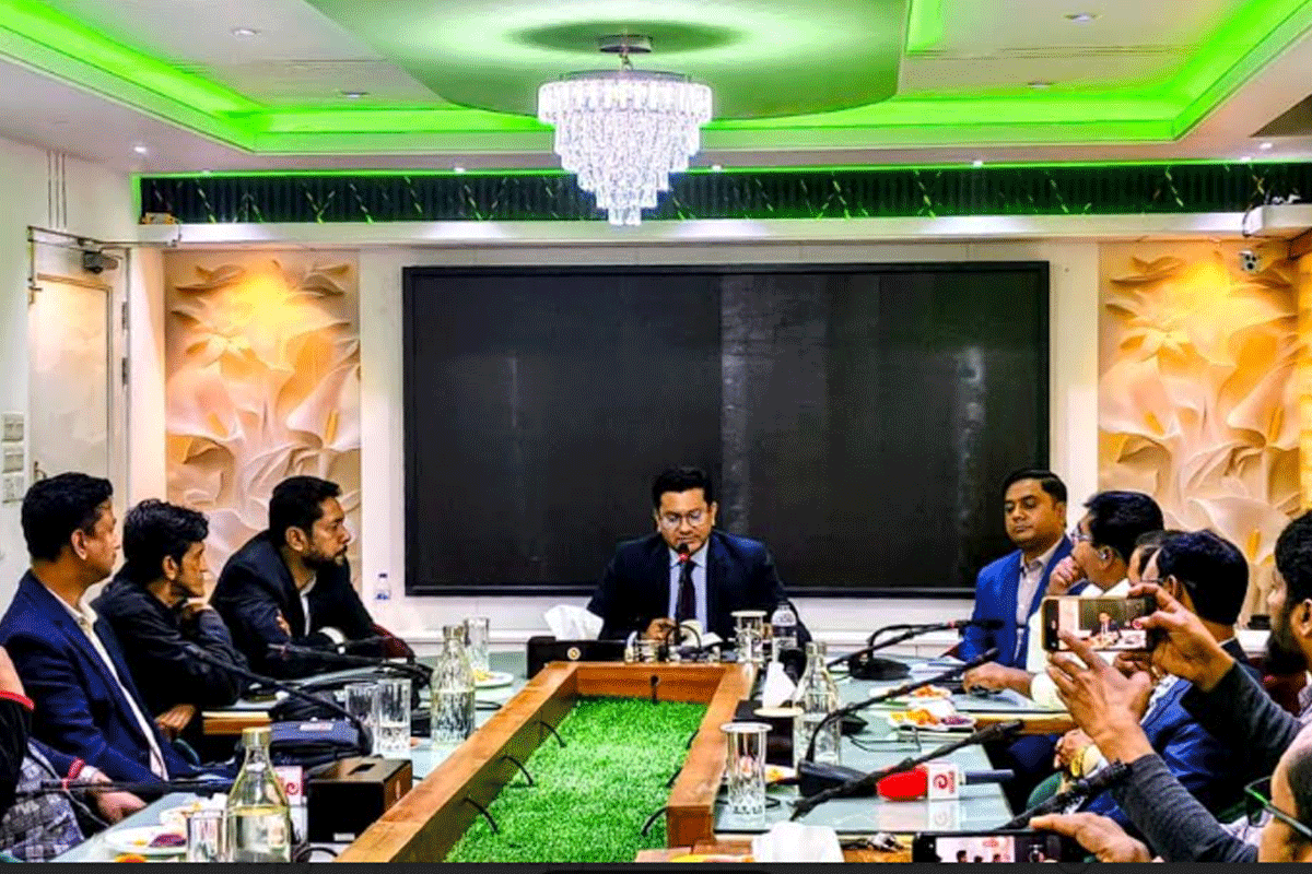 সোনারগাঁয়ে সাংবাদিকদের সঙ্গে নতুন ইউএনওর মতবিনিময়