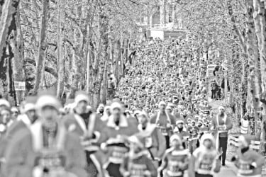 দৌড় প্রতিযোগিতা