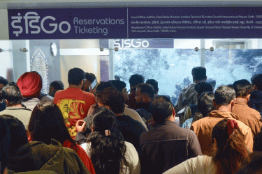 যাত্রীদের ৬১০ কোটি রুপি ফেরত দিল ইন্ডিগো