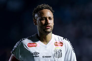 ‘এখন আমার কিছুটা বিশ্রাম প্রয়োজন, হাঁটুতে অস্ত্রোপচার করাব’