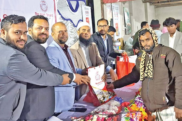 মাদারীপুরে বসুন্ধরা সিমেন্টের উদ্যোগে রাজমিস্ত্রি কর্মশালা