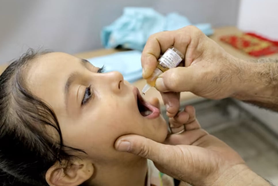 পোলিও মুক্ত বিশ্বের স্বপ্ন কতোদূর?