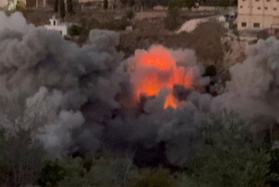 লেবাননে ব্যাপক বিমান হামলা ইসরায়েলের