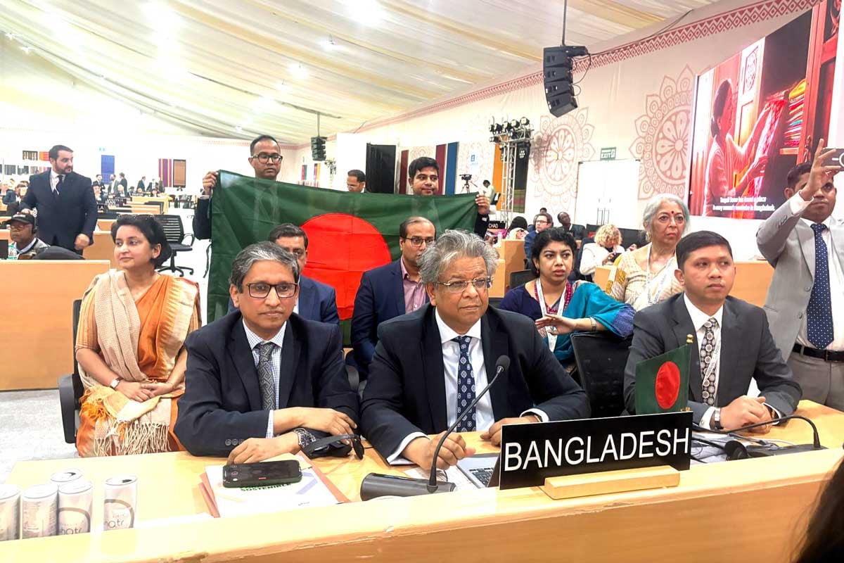 ইউনেস্কোর সাংস্কৃতিক ঐতিহ্যের স্বীকৃতি পেল ‘টাঙ্গাইল শাড়ি বুনন শিল্প’