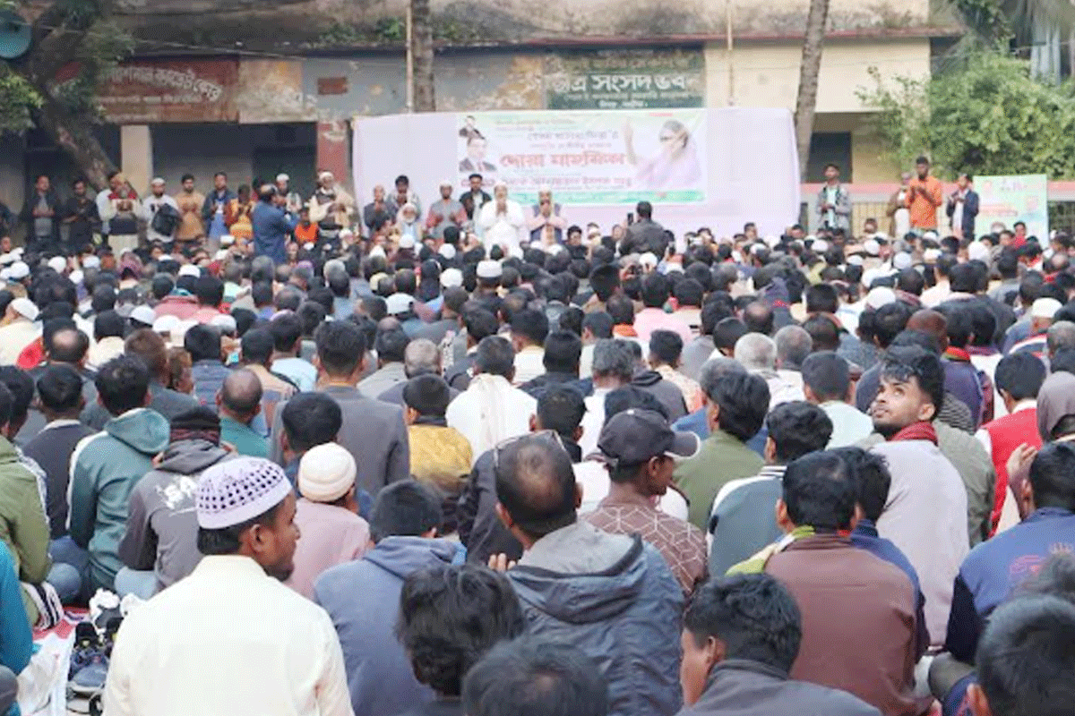 খালেদা জিয়ার সুস্থতা কামনায় নাটোরের সিংড়ায় দোয়া