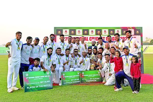 টি-২০’র পর লাল বলেও চ্যাম্পিয়ন রংপুর