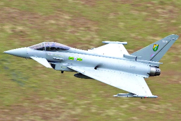 আসছে ইউরোফাইটার টাইফুন যুদ্ধবিমান