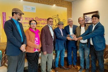 ‘বেস্ট ফেলো’র স্বীকৃতি পেলেন ৬ সাংবাদিক