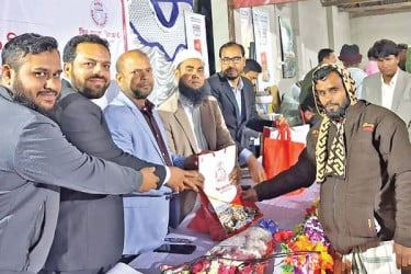 মাদারীপুরে বসুন্ধরা সিমেন্টের উদ্যোগে রাজমিস্ত্রি কর্মশালা