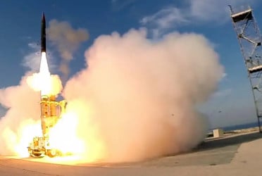 ইসরায়েলি সমরাস্ত্রে সাজছে জার্মানি, নেপথ্যে কি?