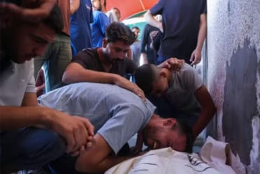 গাজায় ইসরায়েলি হামলায় নিহত আরও ২ ফিলিস্তিনি