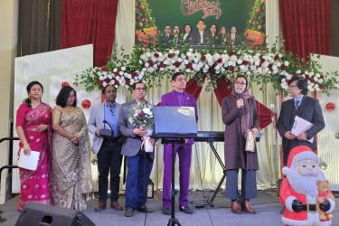 টরন্টোয় ‘সূর্য ল’র জমকালো ক্রিসমাস পার্টি