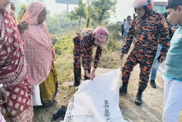 মুন্সীগঞ্জে মাইক্রোবাসের ধাক্কায় অটোরিকশার যাত্রী নিহত