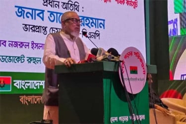 জনগণ কোনো শক্তিকে নতুন করে ষড়যন্ত্র করতে দেবে না: নজরুল ইসলাম খান