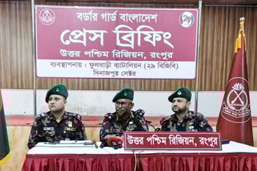 সীমান্তে একাধিক অভিযানে প্রায় ৪ কোটি টাকার চোরাচালান জব্দ