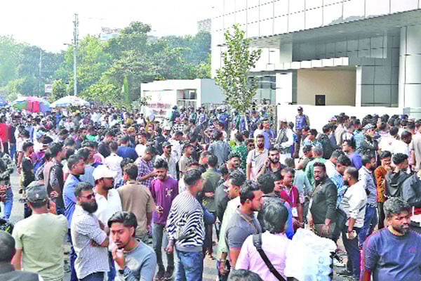 বিটিআরসির সঙ্গে বৈঠকে ইতিবাচক ফল আসেনি