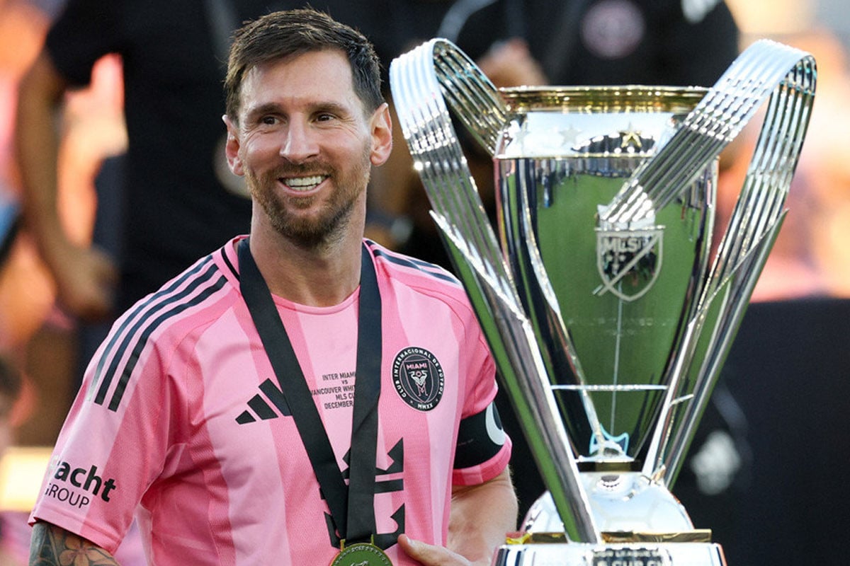 টানা দ্বিতীয়বার সেরা খেলোয়াড় মেসি