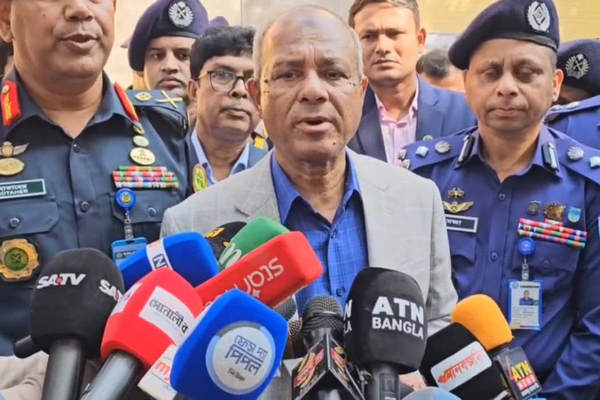 শিগগিরই নরসিংদীর পরিস্থিতি নিয়ন্ত্রণে যৌথবাহিনী নামবে: স্বরাষ্ট্র উপদেষ্টা