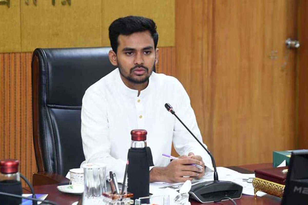 পদত্যাগ প্রশ্নে যা বললেন উপদেষ্টা আসিফ মাহমুদ