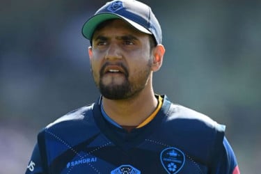 নিষেধাজ্ঞা প্রত্যাহার: বিপিএলে খেলার অনুমতি পেলেন হায়দার আলী