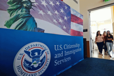 বছরে ৮৫ হাজার ভিসা বাতিল করলো যুক্তরাষ্ট্র