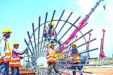 মালয়েশিয়ার শ্রমবাজার সিন্ডিকেটে বন্দি