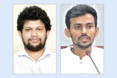 পদত্যাগ করলেন উপদেষ্টা মাহফুজ ও আসিফ