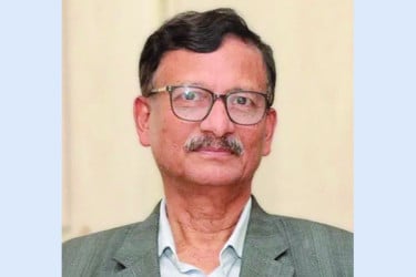 হাসিনাকে তৃতীয় দেশে পাঠানোর তথ্য নেই