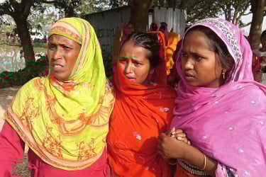 'আল্লাহ আমার ছাওয়ালের মরা মুখটাও দেখালা না রে'