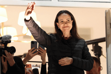 আত্মগোপন শেষে প্রকাশ্যে এলেন মাচাদো