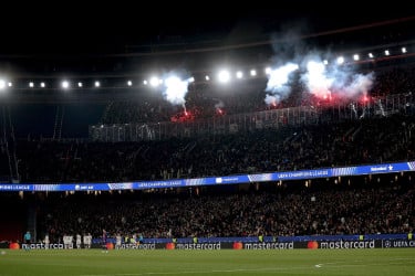 ক্যাম্প ন্যূতে ব্যাপক ভাঙচুর, ইউয়েফার দ্বারস্থ বার্সেলোনা