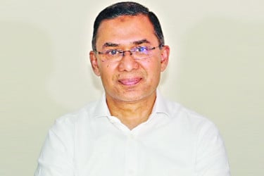 নির্বাচন যত সহজ ভাবা হচ্ছে তত সহজ হবে না