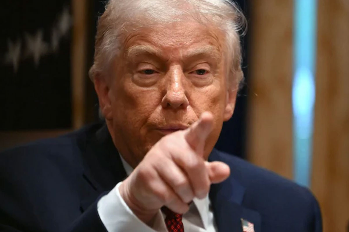 ইউক্রেন যুদ্ধ থামাতে না পেরে হতাশ ট্রাম্প