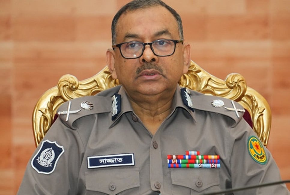 হাদিকে গুলি করা সন্ত্রাসীদের ধরতে সাঁড়াশি অভিযান শুরু: ডিএমপি কমিশনার