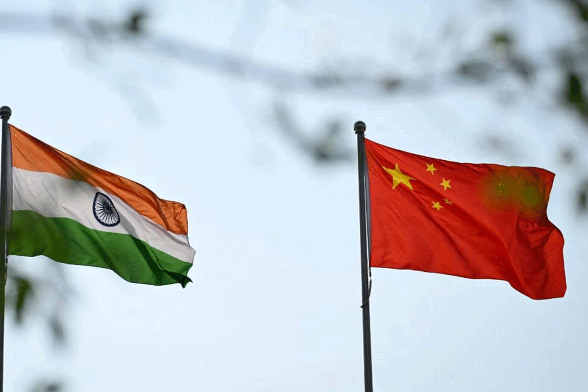 চীনের পেশাজীবীদের জন্য ভিসা সহজ করলো ভারত