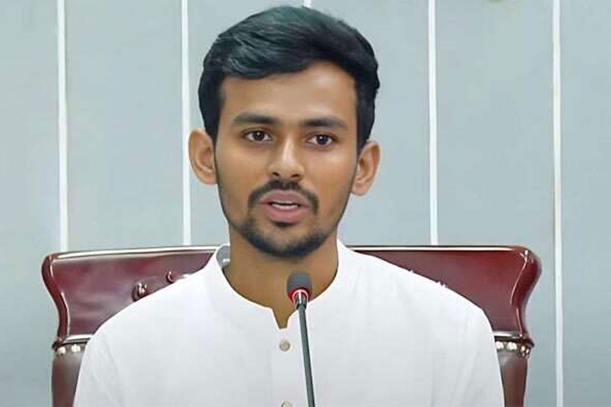 হাদিকে গুলি অশনিসংকেত : আসিফ মাহমুদ