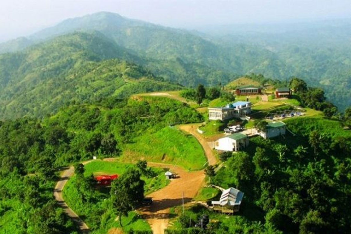 পাহাড়ে শান্তির স্বপ্ন, জটিল বাস্তবতা