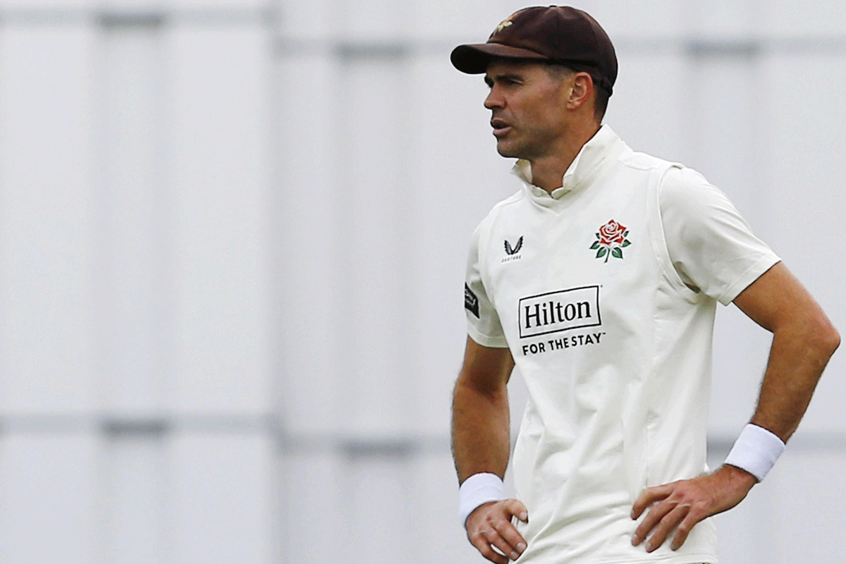 ৪৩ বছরেও অধিনায়কত্বে অ্যান্ডারসন