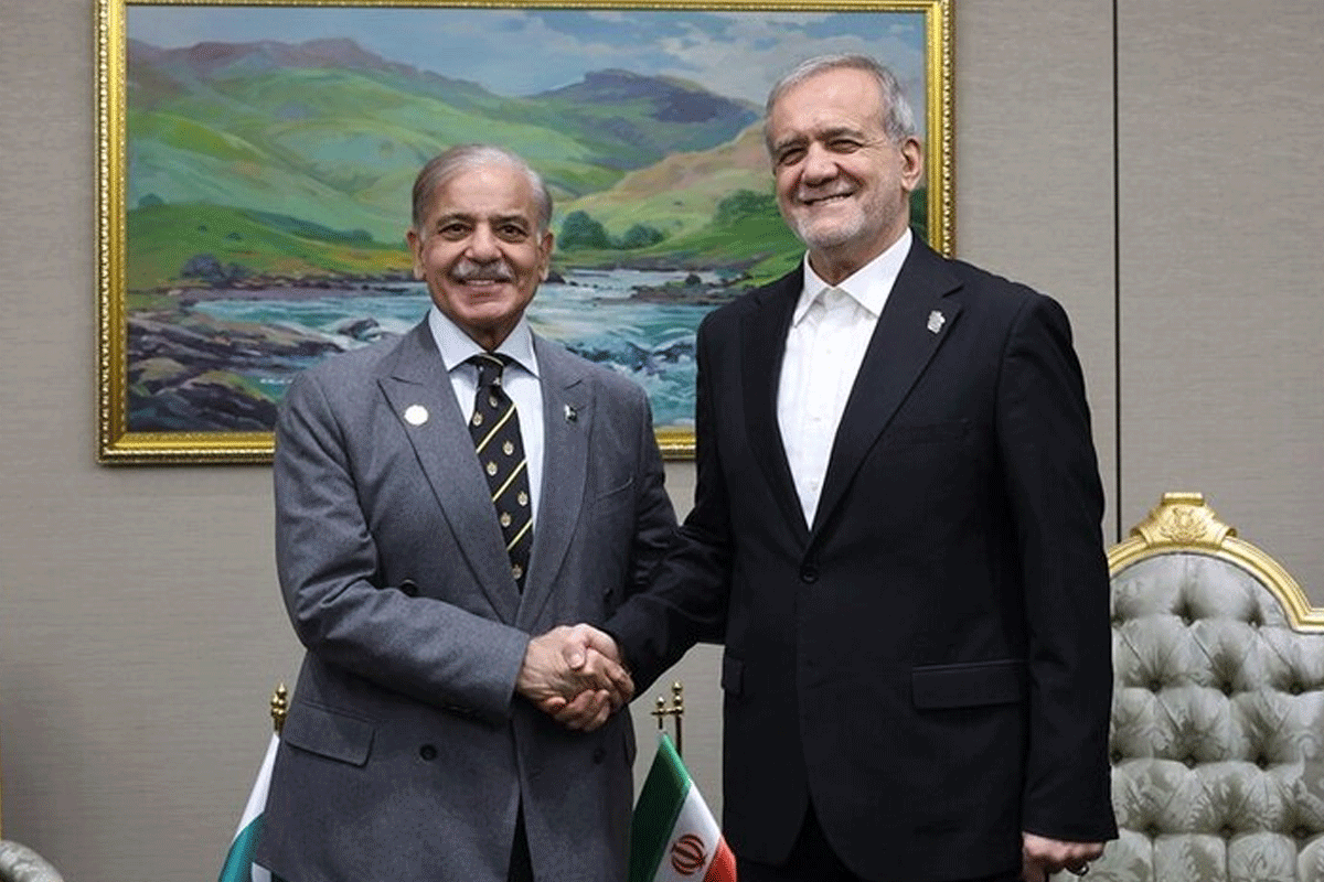 আঞ্চলিক ইস্যুতে সহযোগিতার আশ্বাস ইরান ও পাকিস্তানের