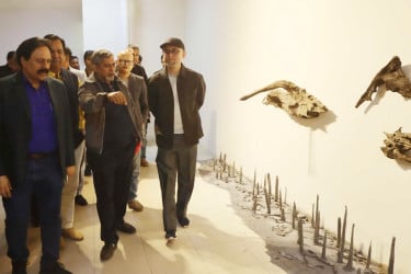 শিল্পকলায় শুরু হলো নবীন শিল্পী চারুকলা প্রদর্শনী