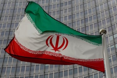 পাকিস্তান-আফগানিস্তান উত্তেজনা বন্ধে মধ্যস্থতা করবে ইরান