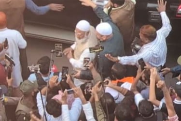 ওসমান হাদিকে দেখতে ঢামেকে জামায়াত আমির