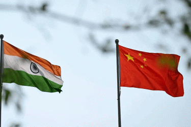 চীনের পেশাজীবীদের জন্য ভিসা সহজ করলো ভারত