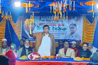 ধানের শীষের বিজয় নিশ্চিতে প্রতিটি ঘরে ঘরে যেতে হবে : মাজেদ বাবু