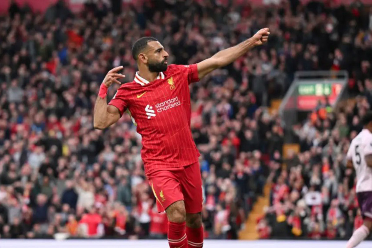 আলোচনার পর সালাহকে দলে ফেরালেন স্লট