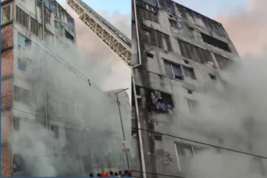 কেরানীগঞ্জে আগুন লাগা ভবন থেকে ৪২ জন উদ্ধার