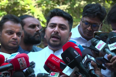 হাদিকে গুলির ঘটনা আওয়ামী লীগের নির্বাচনবিরোধী ছকের অংশ : নাহিদ