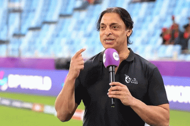 আজ ঢাকায় আসছেন শোয়েব আখতার